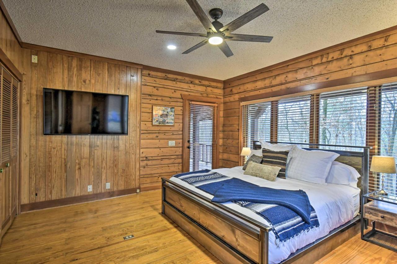 Hilltop Hot Springs Log Cabin With Hot Tub And Grill! Exterior photo